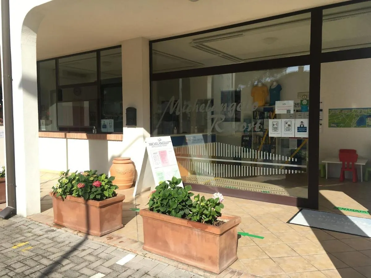 Belvilla By Oyo Apartment In Lido Di Spina 0*,  Italy