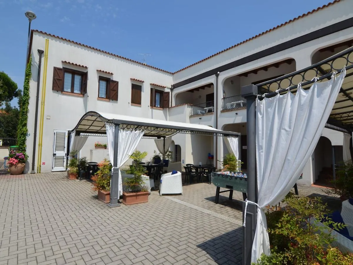 Belvilla By Oyo Apartment In Lido Di Spina Italy