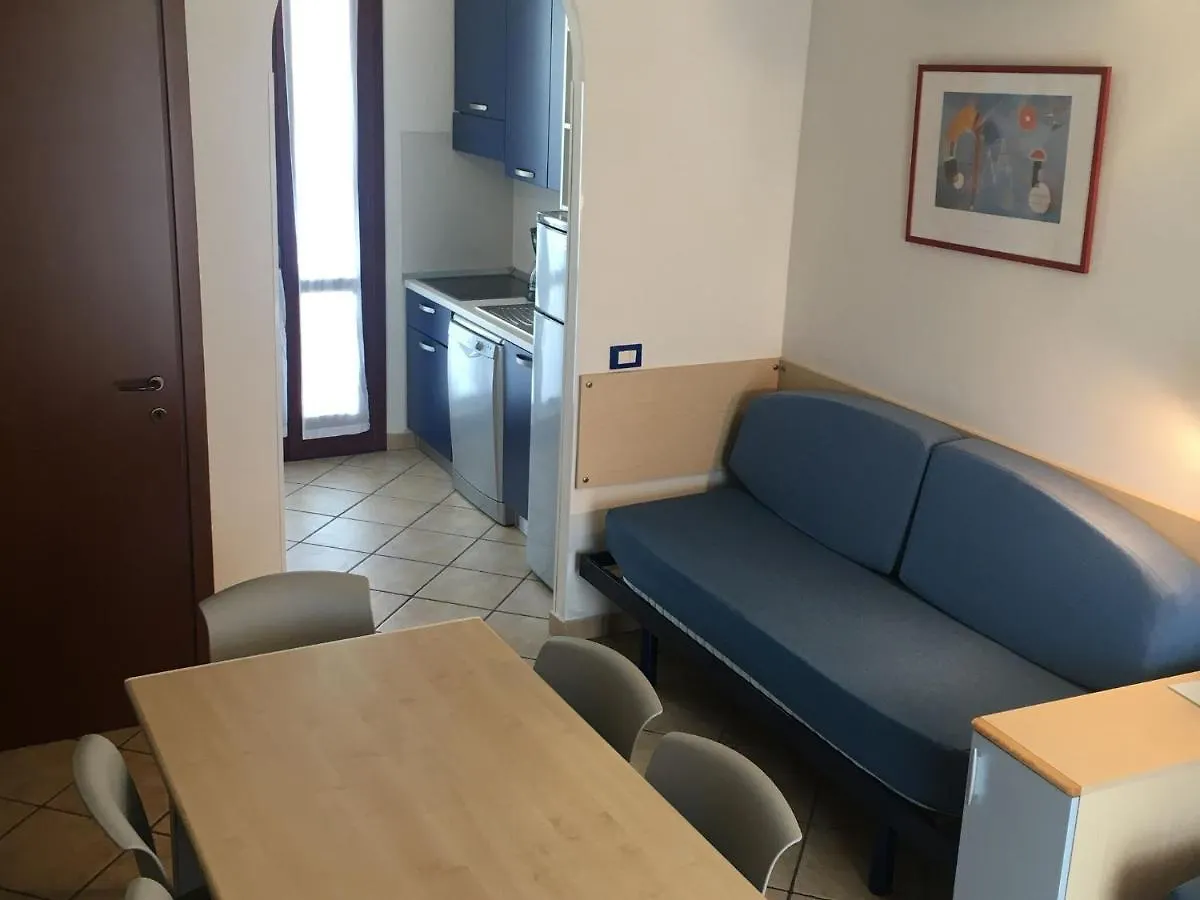 Belvilla By Oyo Apartment In Lido Di Spina Italy